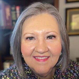 Meet your Posher, Donna